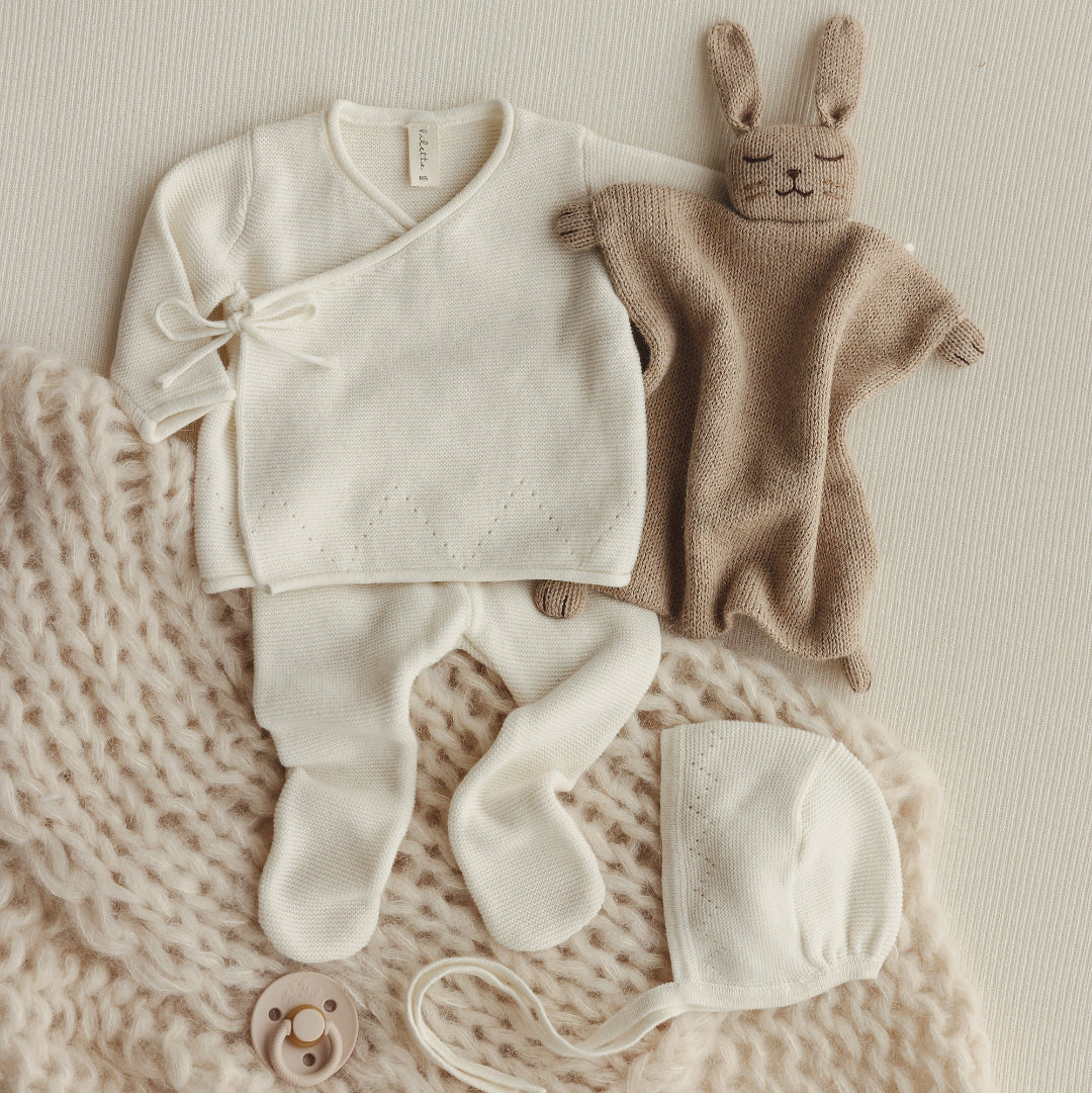 Winter White Knit Bris Set