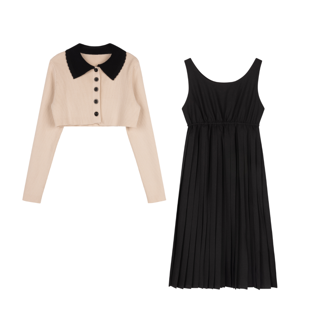 Black Pleated Jumper W/ Tan Collar Sweater