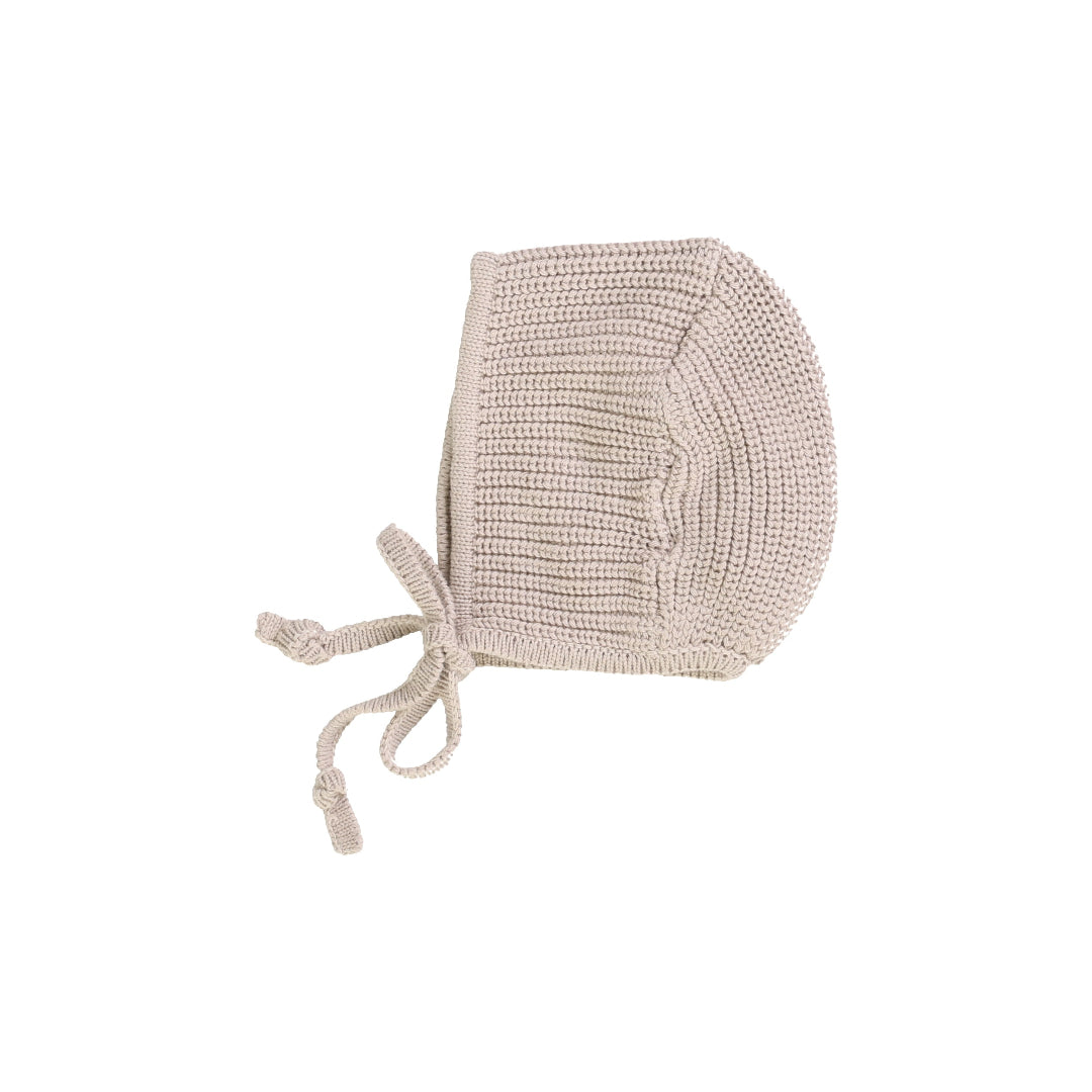 Oat Chunky Knit Bonnet