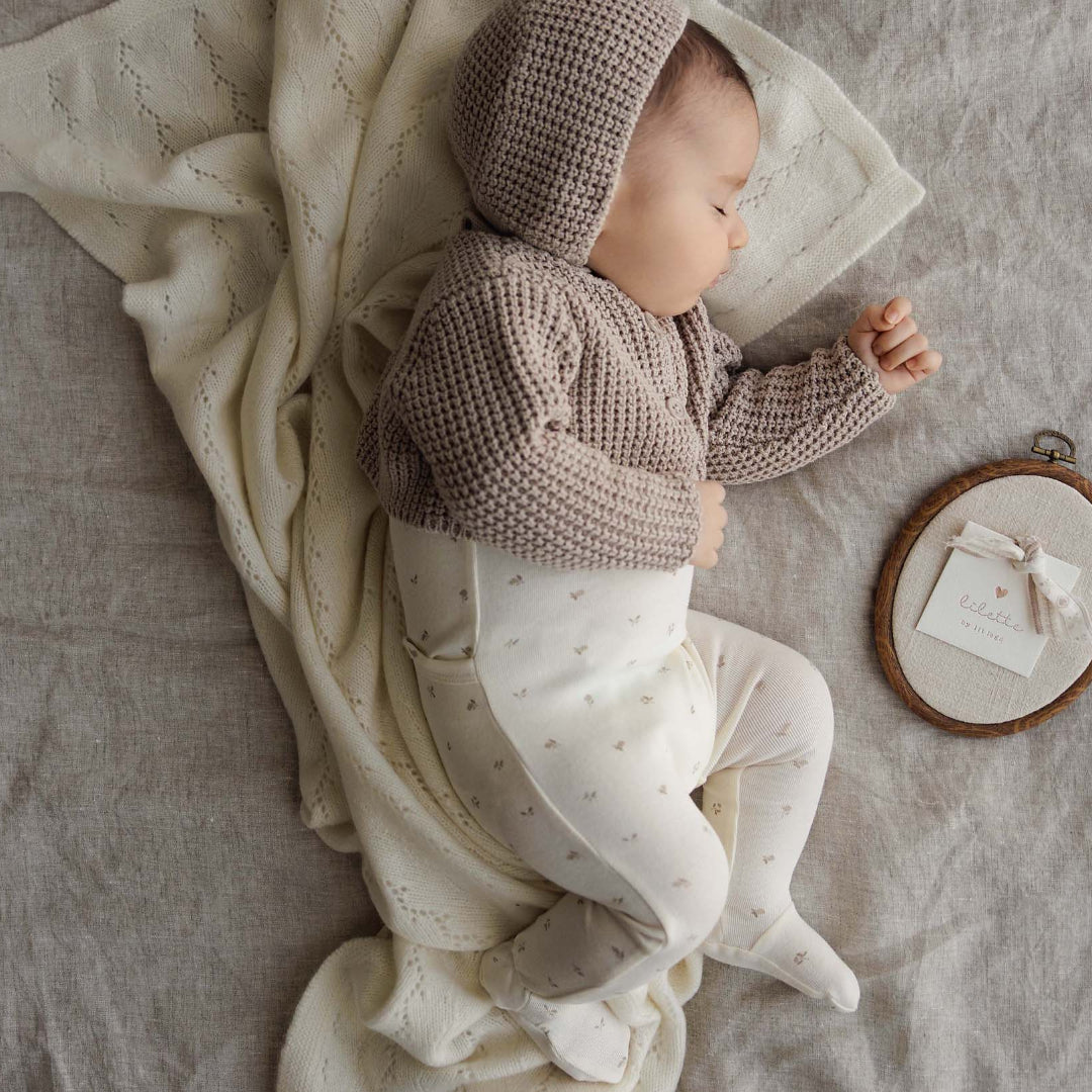 Cream Oat Bitsy Floral Footie Set