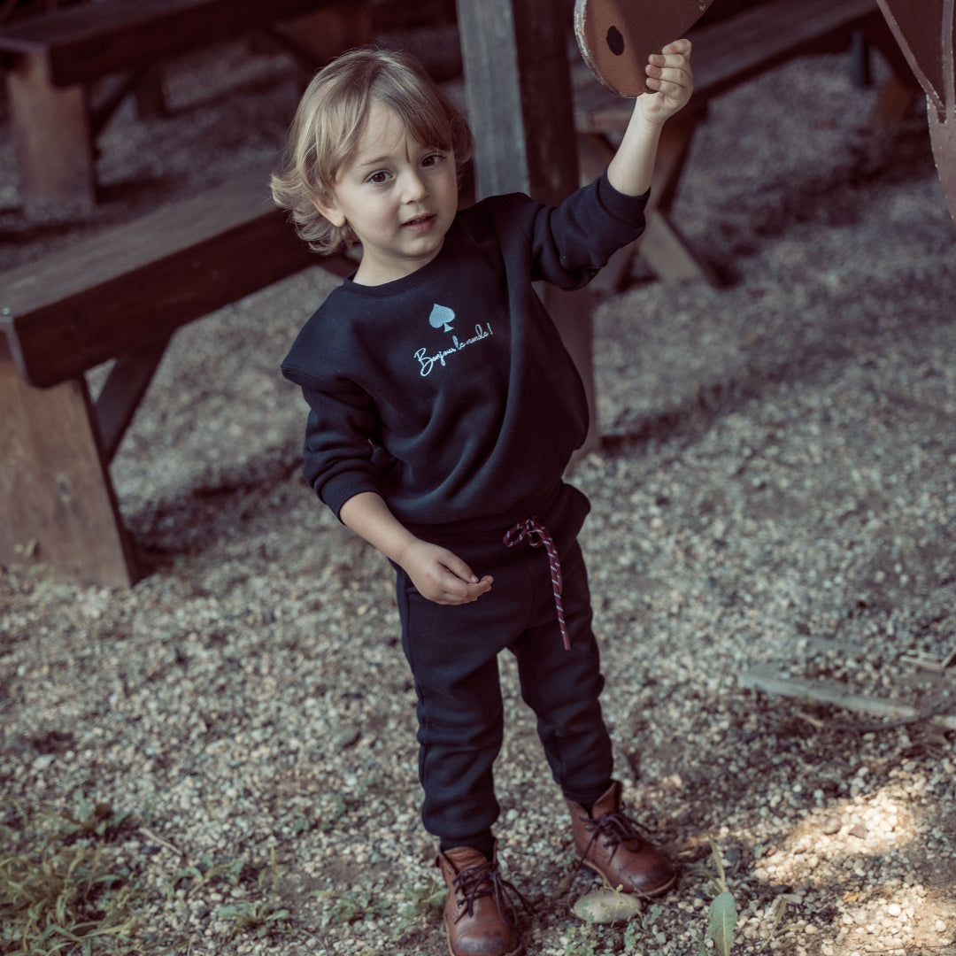 Black Sweatshirt Set