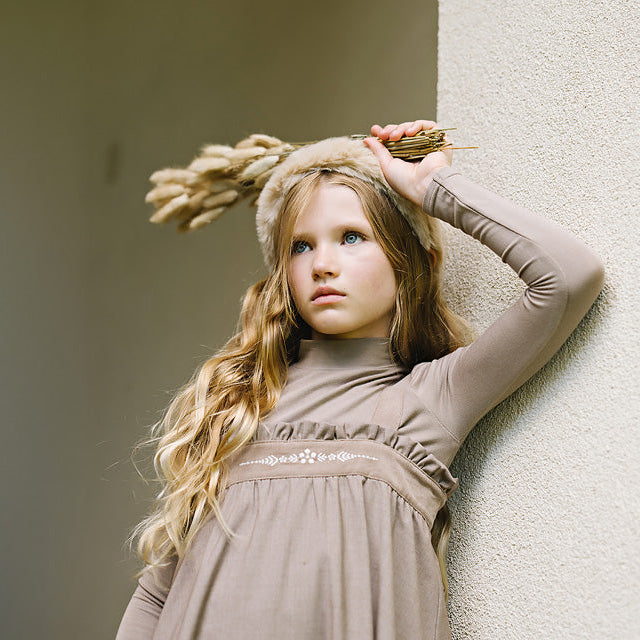 Misty Oat Embroidered Jumper Mock Neck Set