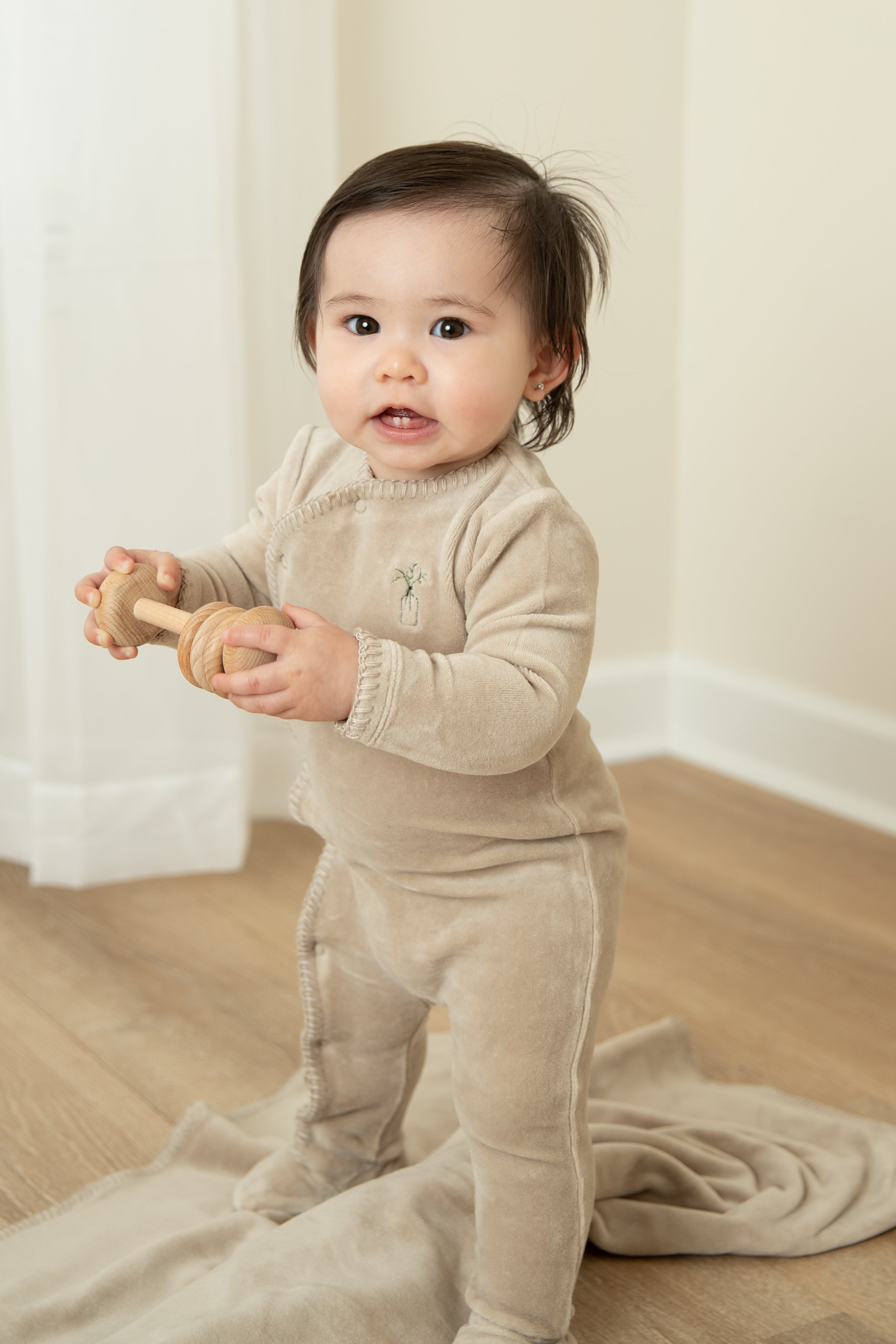 Pure Cashmere Velour Embroidered Edge Footie & Beanie Set